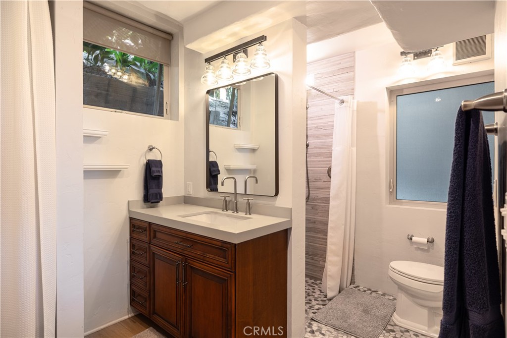 Corona del Mar South of PCH (CDMS) - Residential Lease