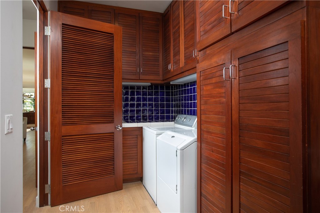 Corona del Mar South of PCH (CDMS) - Residential Lease