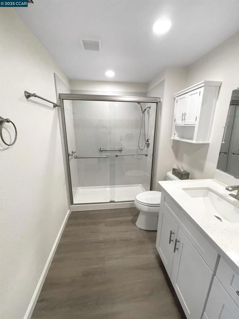 SUNNY GLEN - Residential