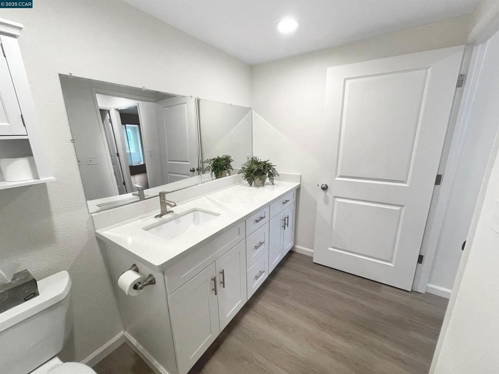 SUNNY GLEN - Residential