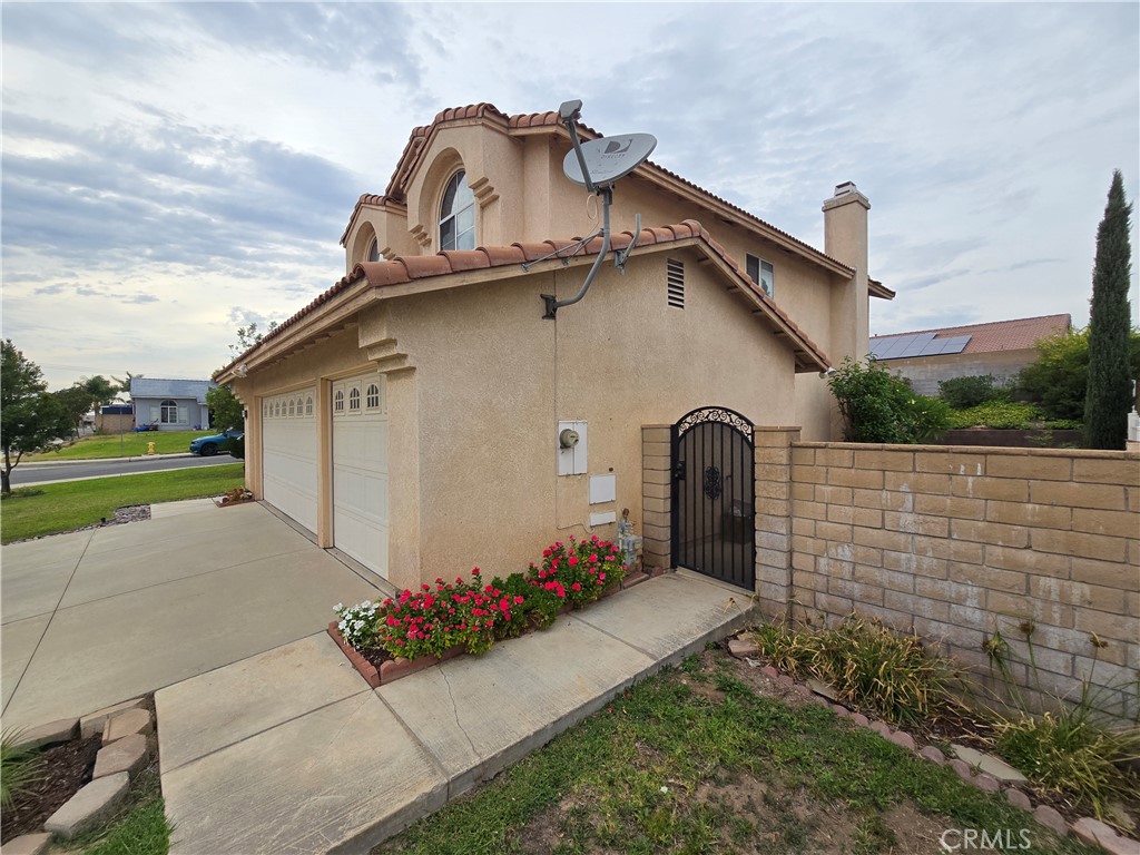 2768 W Buena Vista Drive