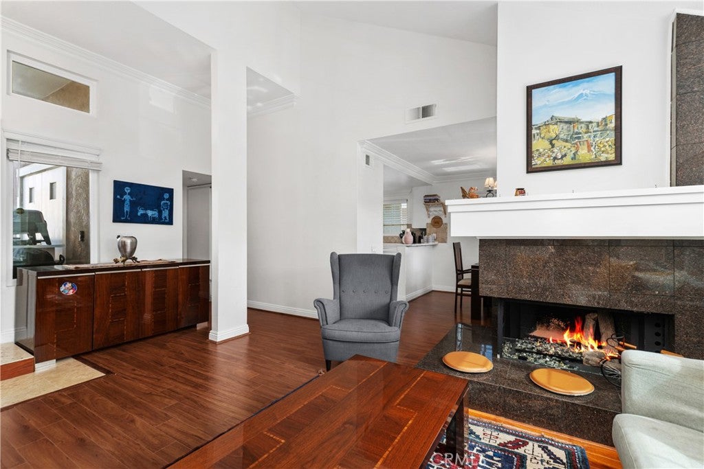 53 Woodleaf