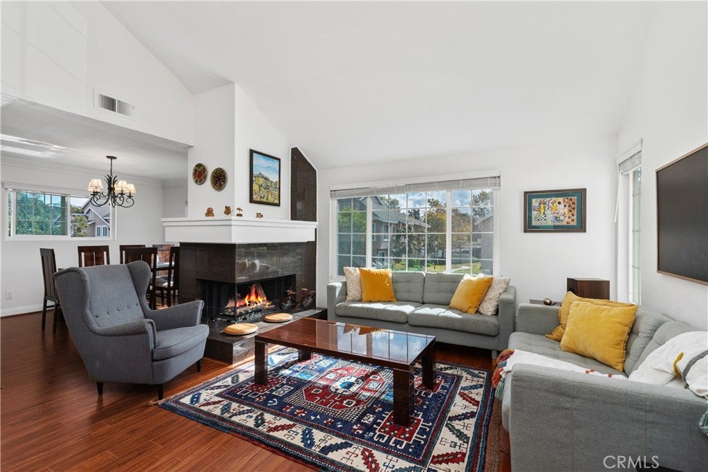 53 Woodleaf