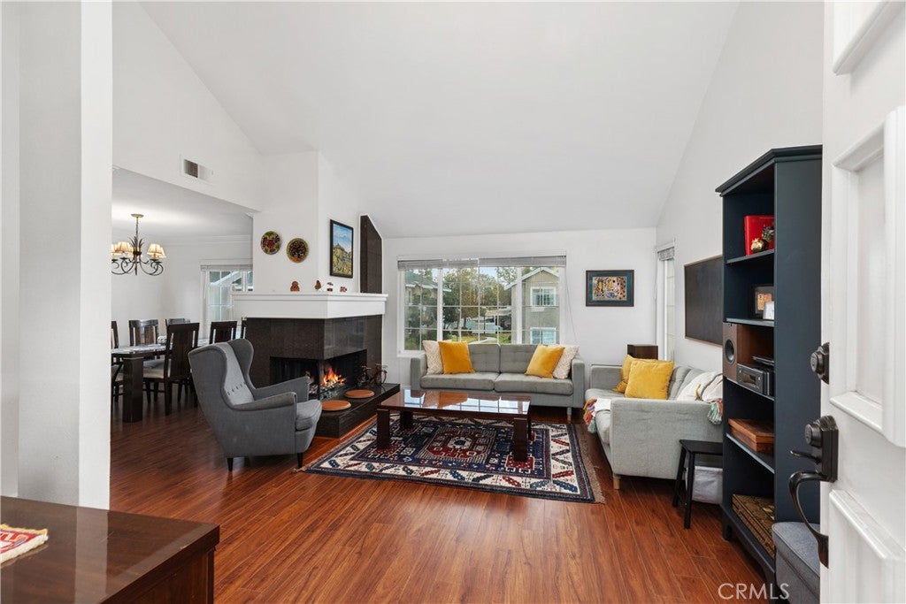 53 Woodleaf