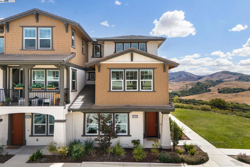 Stunning Modern Home with Two Primary Suites & Hill Views! This North-facing home in San Ramon’s Preserve community offers a premium corner lot with breathtaking views. Open Floor Plan with main Living/Kitchen area on first floor. TWO luxurious primary suites, a spacious loft, and over $50K+ in upgrades including engineered oak hardwood floors throughout all three floors, gourmet kitchen with quartz countertops, large island, premium soft-close cabinets & stainless steel appliances. Smart & energy-efficient features include EV charger outlet, Ring doorbell, tankless water heater, and QuietCool whole-house fan system. Enjoy resort-style amenities – clubhouse, pool, parks, bocce ball, firepit & BBQ areas – plus miles of scenic walking trails. Private yet convenient location close to City Center, Costco, shops, restaurants & 680 freeway.