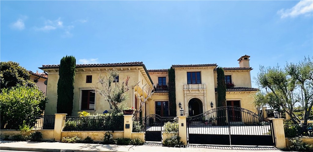 101 Ritz Cove Drive