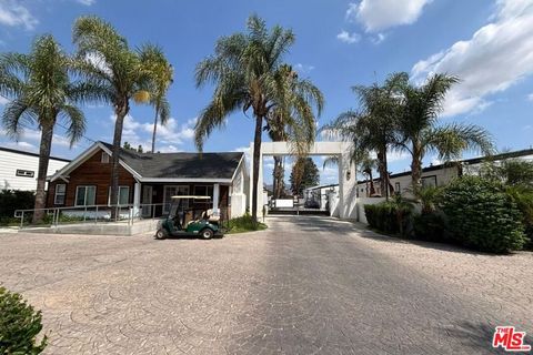 Photo of 8250 Lankershim Boulevard #130, North Hollywood, CA 91605 (MLS # 25597099) Photo of 8250 Lankershim Boulevard #130, North Hollywood, CA 91605 (MLS # 25597099)