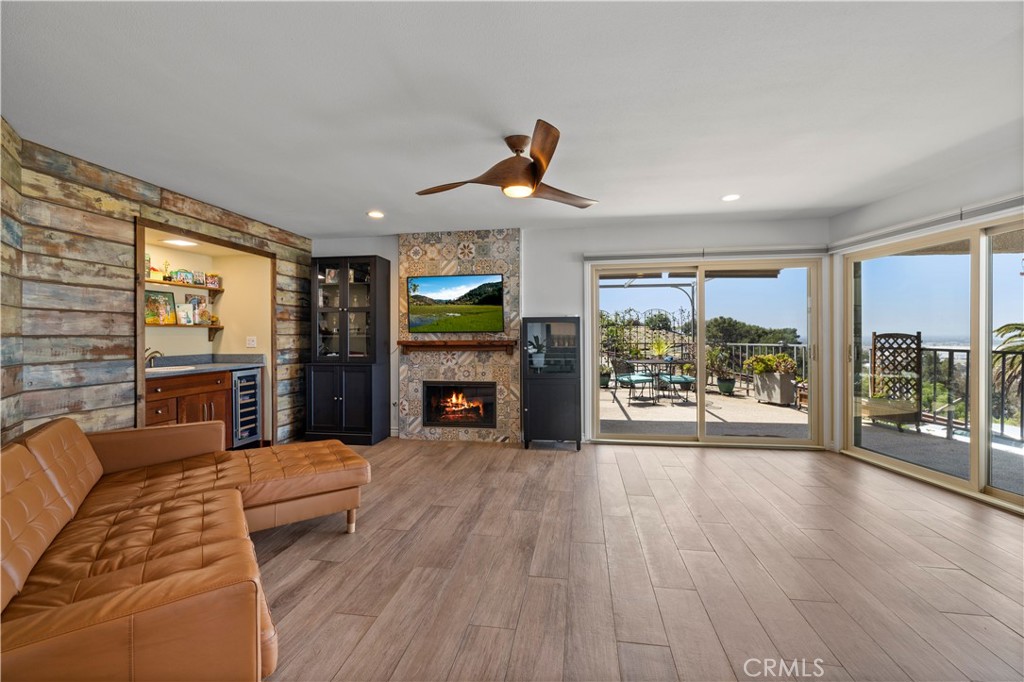 2700 E Panorama Drive 208