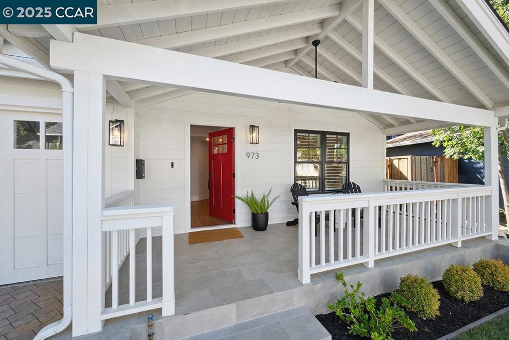 DOWNTOWN LAF - Residential