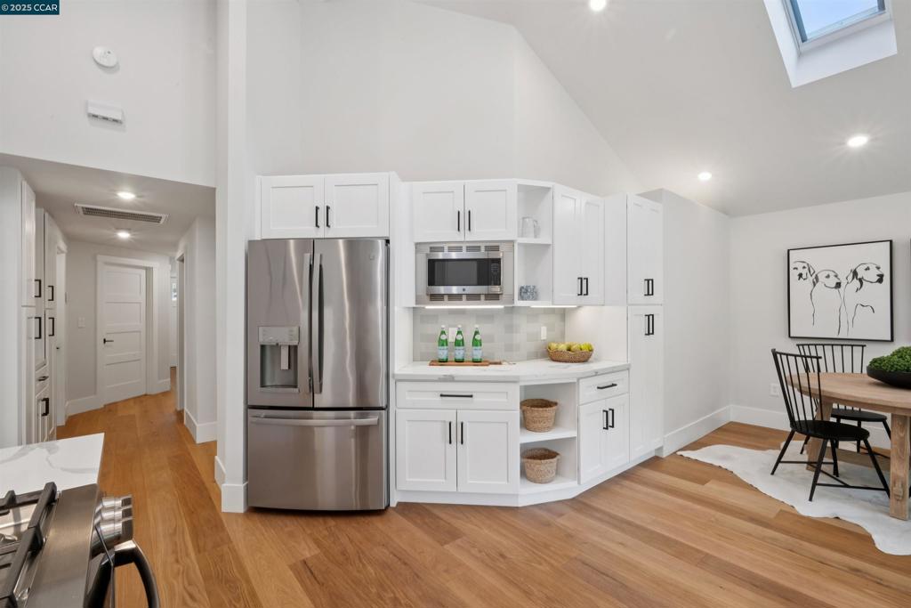 DOWNTOWN LAF - Residential