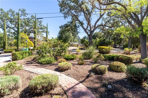Tiny photo for 8120 Azucena Ave, Atascadero, CA 93422 (MLS # NS25229804)