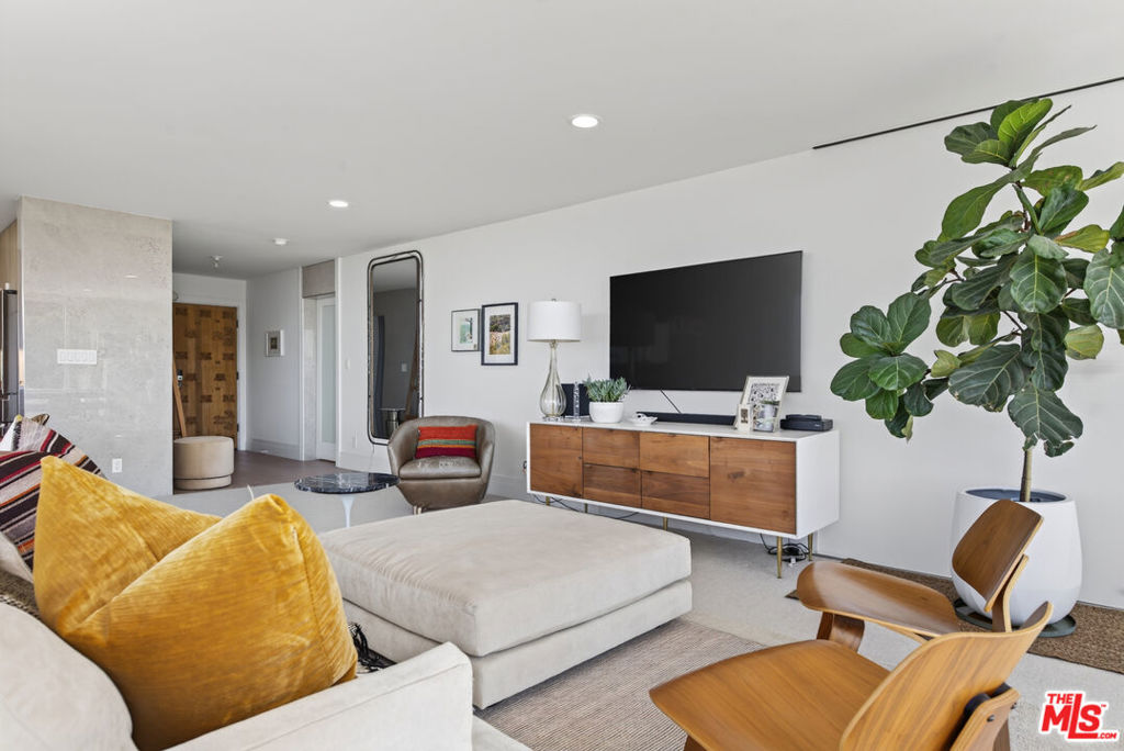 32646 Coastsite Drive 202