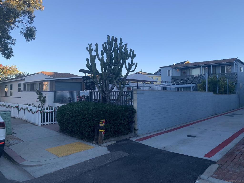 Mission Beach - Residential Lease