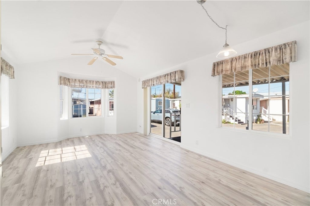 2350 250 Street 6