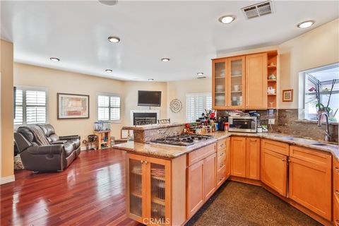 405 W Ellis Avenue Inglewood CA 90302