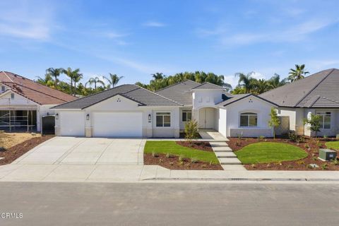 Photo of 13544 Velma Pearl Way, Bakersfield, CA 93314 (MLS # V1-34652)