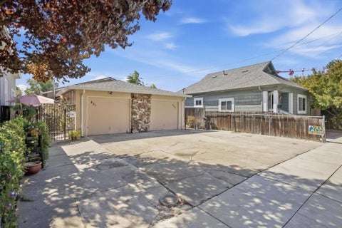 Photo of San Jose, CA 95126 (MLS # ML82060469)