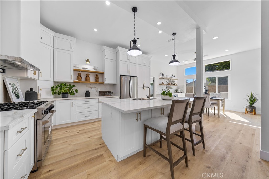 Properties 3 33 mann Street