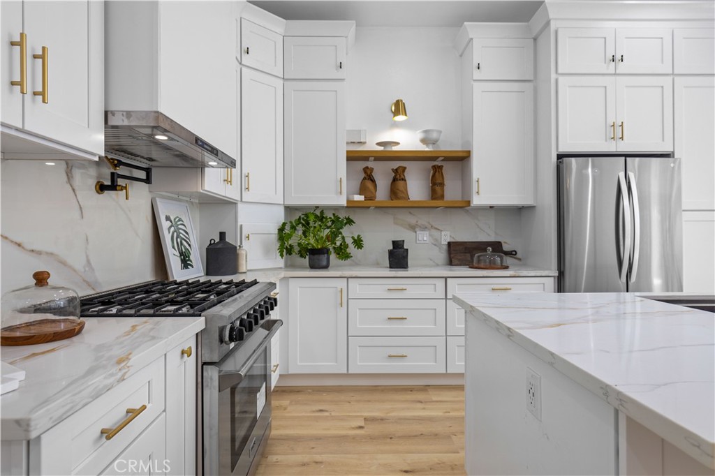 Properties 4 33 mann Street