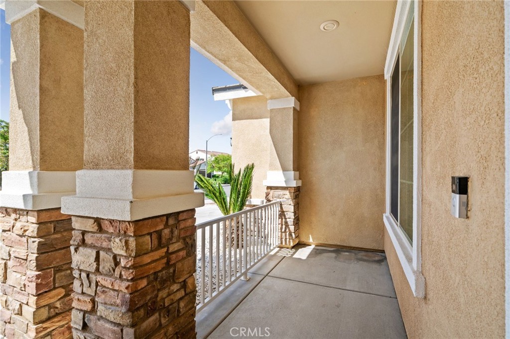 1152 Anza Court