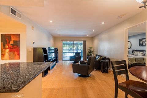 22100 Burbank Boulevard 138D Woodland Hills CA 91367