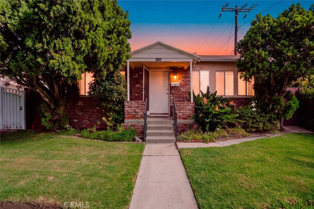 Photo of 4190 Commonwealth Avenue, Culver City, CA 90232 (MLS # SR26218799)