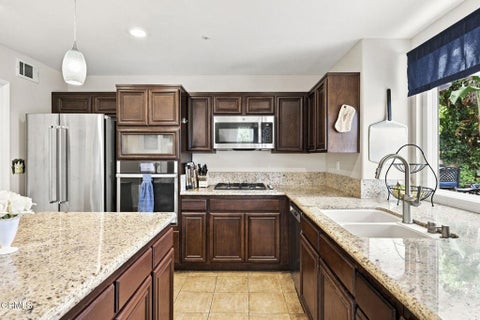 Tiny photo for 2571 Upper Bay Drive, Oxnard, CA 93036 (MLS # V1-38447)