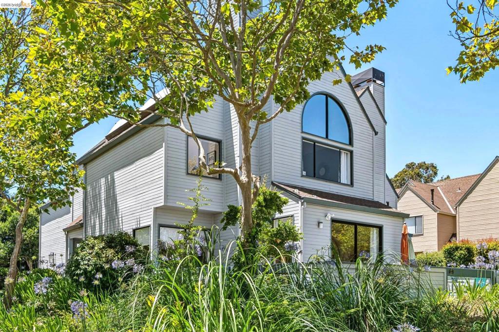 3300 Southridge Dr Dr, Richmond CA 94806
