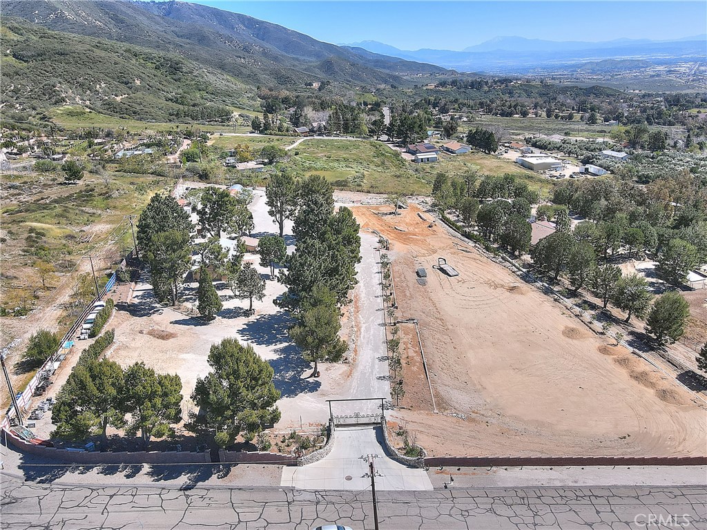 575 Greenwood Avenue