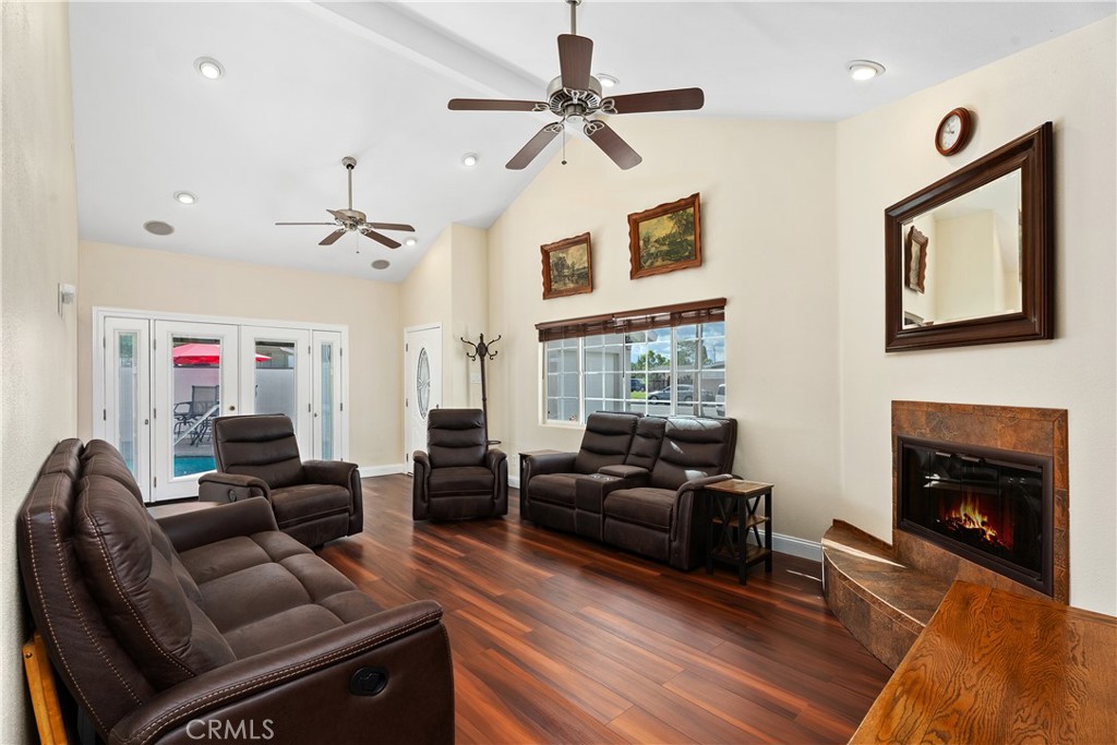 2165 W Romneya Drive