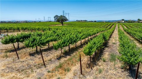 4950 Union Rd Paso Robles CA 93446