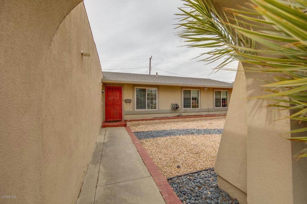 Properties 813 N Calle Circulo
