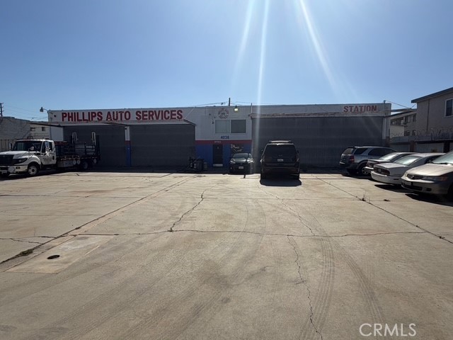 4038 W El Segundo Boulevard