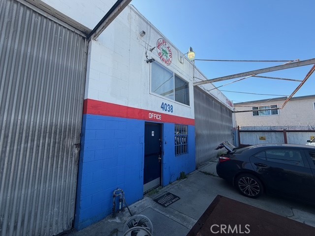 4038 W El Segundo Boulevard