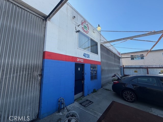 4038 W El Segundo Boulevard