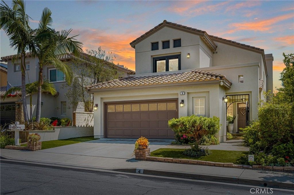 Photo of 4 Santa Rita, Lake Forest, CA 92610 (MLS # OC26079912)