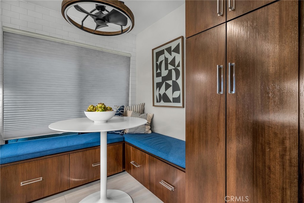 Alamitos Heights (AH) - Residential