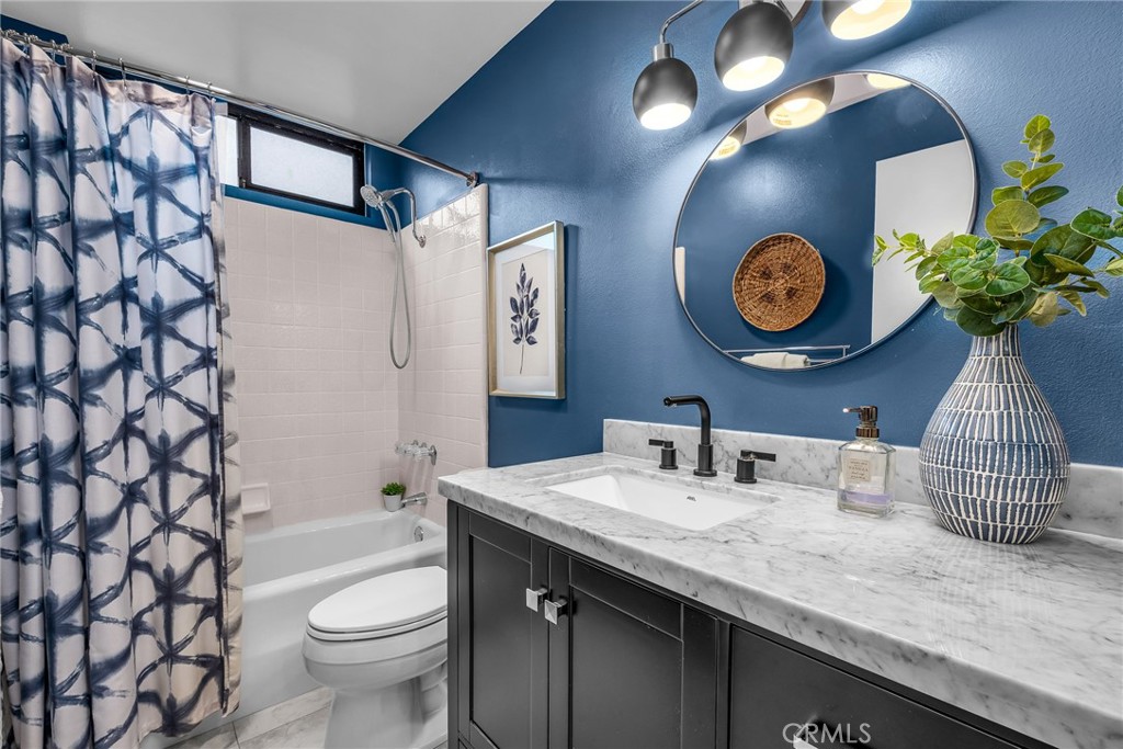 Alamitos Heights (AH) - Residential