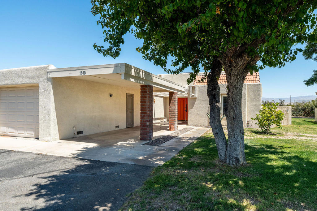 1515 Spyglass Plaza