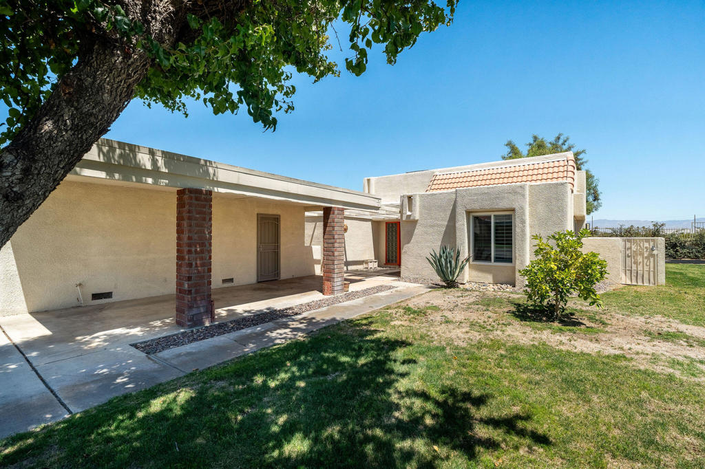 1515 Spyglass Plaza