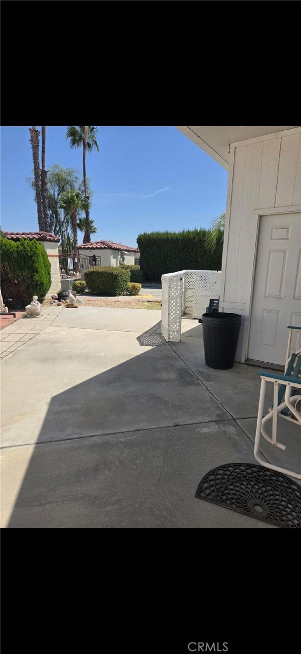 1425 Prospect 75