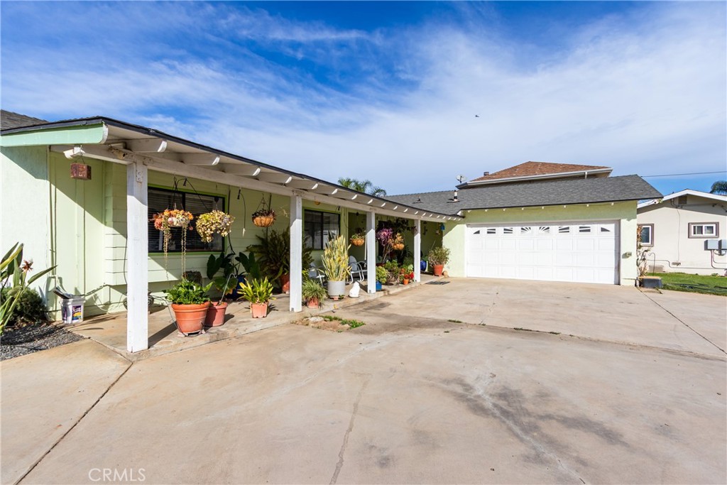Properties 1 2160 Temescal Avenue