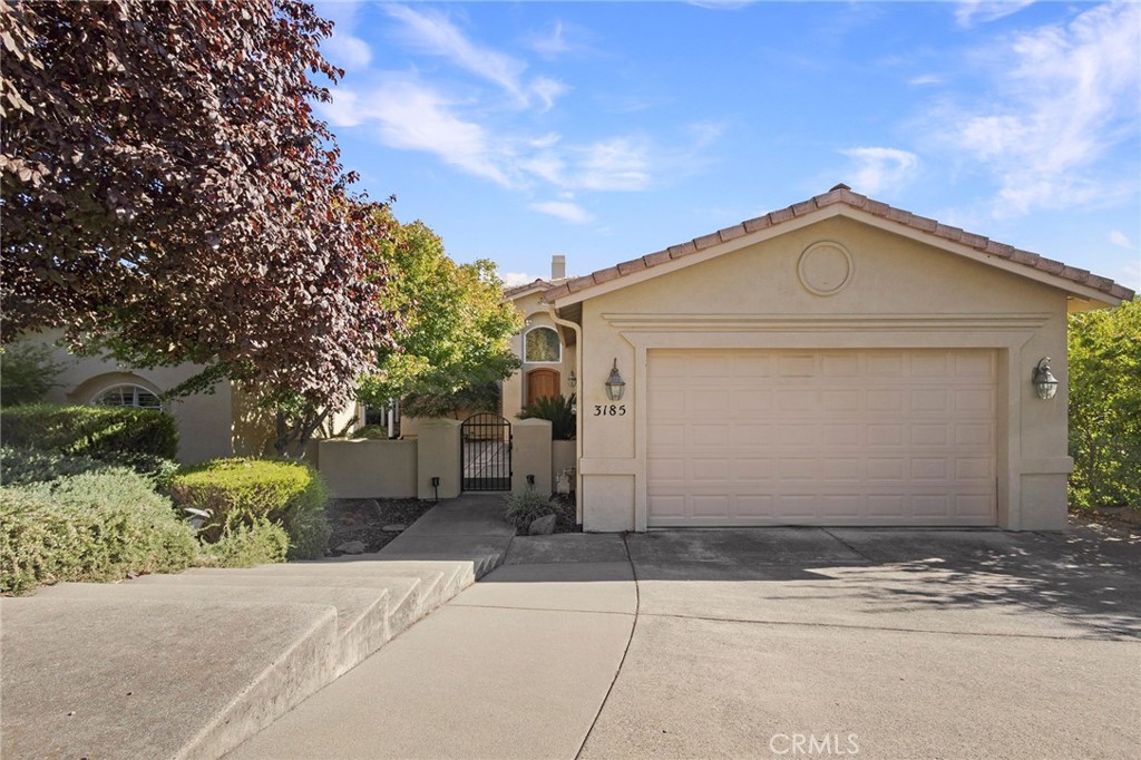 3185 Via Casita Place