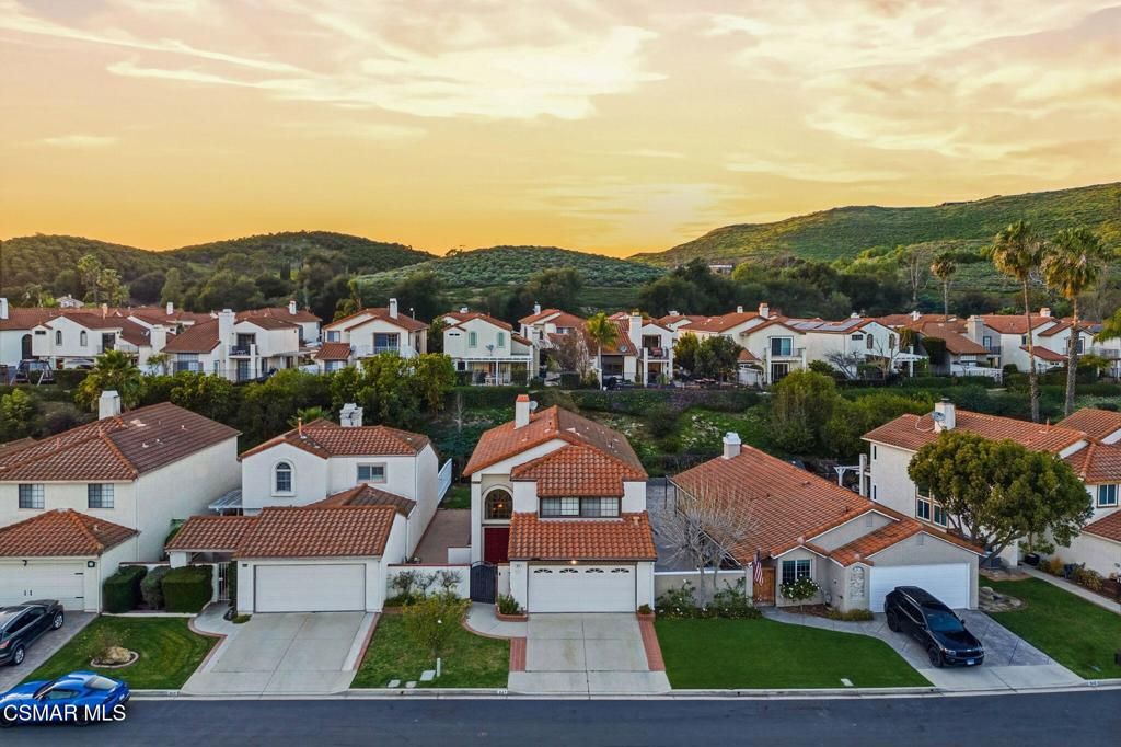 Photo of 847 Links View Drive, Simi Valley, CA 93065 (MLS # 226000551)