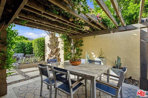 Tiny photo for 1161 E Alejo Road, Palm Springs, CA 92262 (MLS # 26104563)
