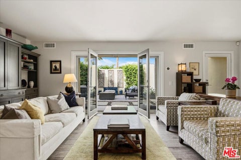 Tiny photo for 1161 E Alejo Road, Palm Springs, CA 92262 (MLS # 26104563)