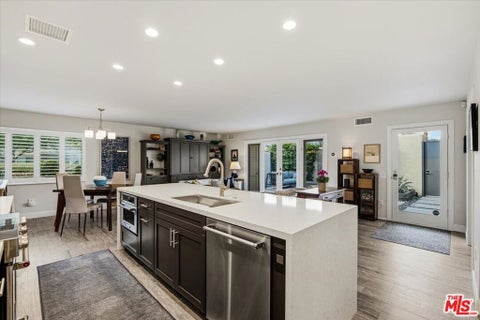 Tiny photo for 1161 E Alejo Road, Palm Springs, CA 92262 (MLS # 26104563)