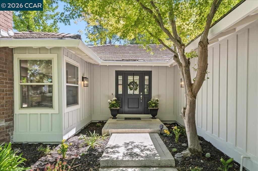 461 Saint Regis Drive