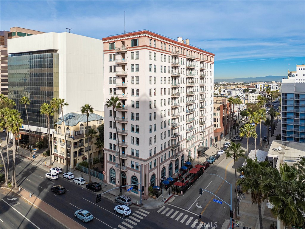 455 E Ocean Blvd 715