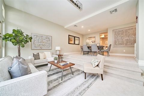 Photo of 681 S Norton Avenue #107, Los Angeles, CA 90005 (MLS # PW26001680)